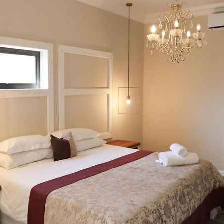 Boutique Guesthouse Mariental Esterno foto
