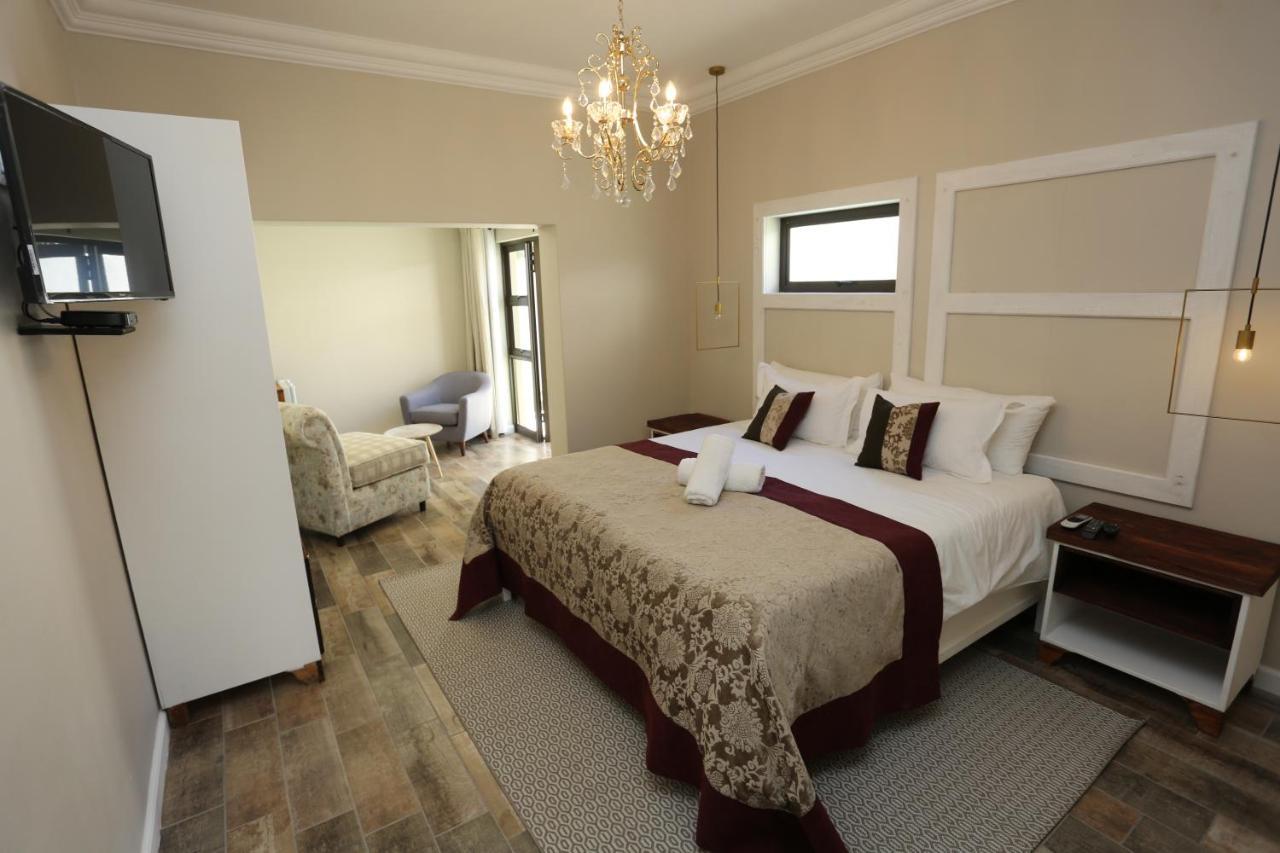 Boutique Guesthouse Mariental Esterno foto