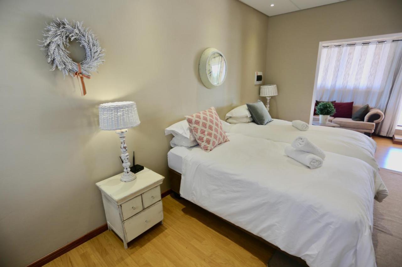 Boutique Guesthouse Mariental Esterno foto