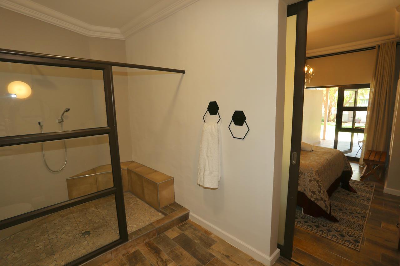 Boutique Guesthouse Mariental Esterno foto