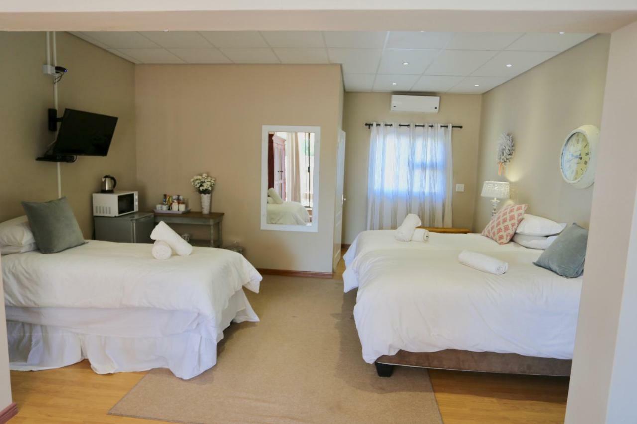 Boutique Guesthouse Mariental Esterno foto